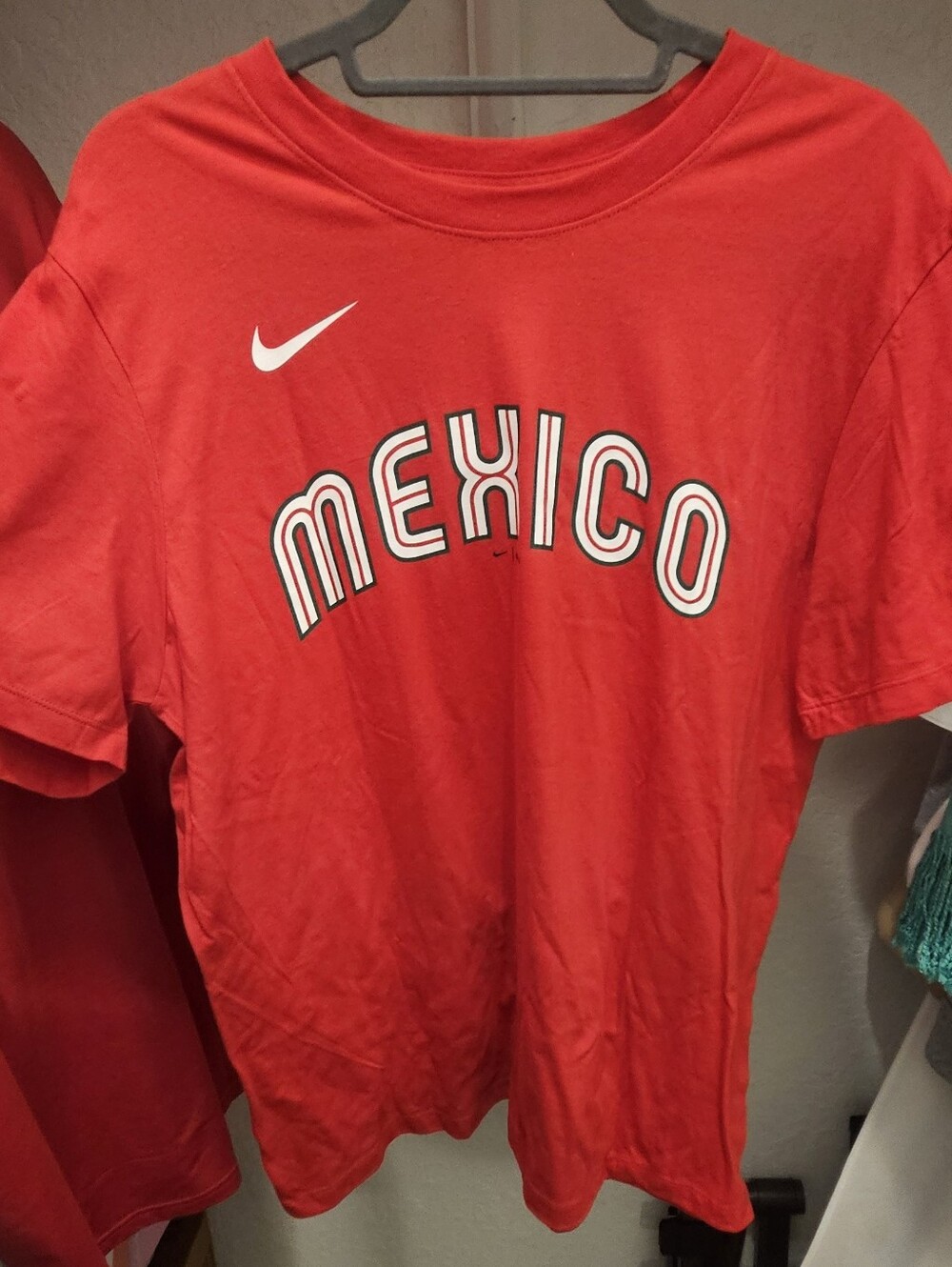 Nike Mens Red Mexico Graphic Short Sleeve Tee